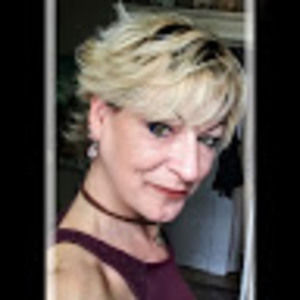 Meet your Posher, Melody dawn